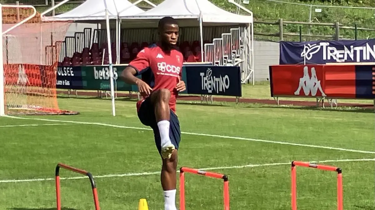 Genoa, Traoré ritrova De Rossi: 10 anni dopo quell'amichevole con l'Italia nel 2016